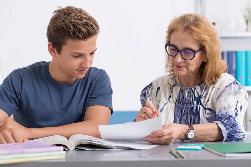 Ile naprawdę można zarobić na korepetycjach? Odkryj stawki i wskazówki dla nauczycieli