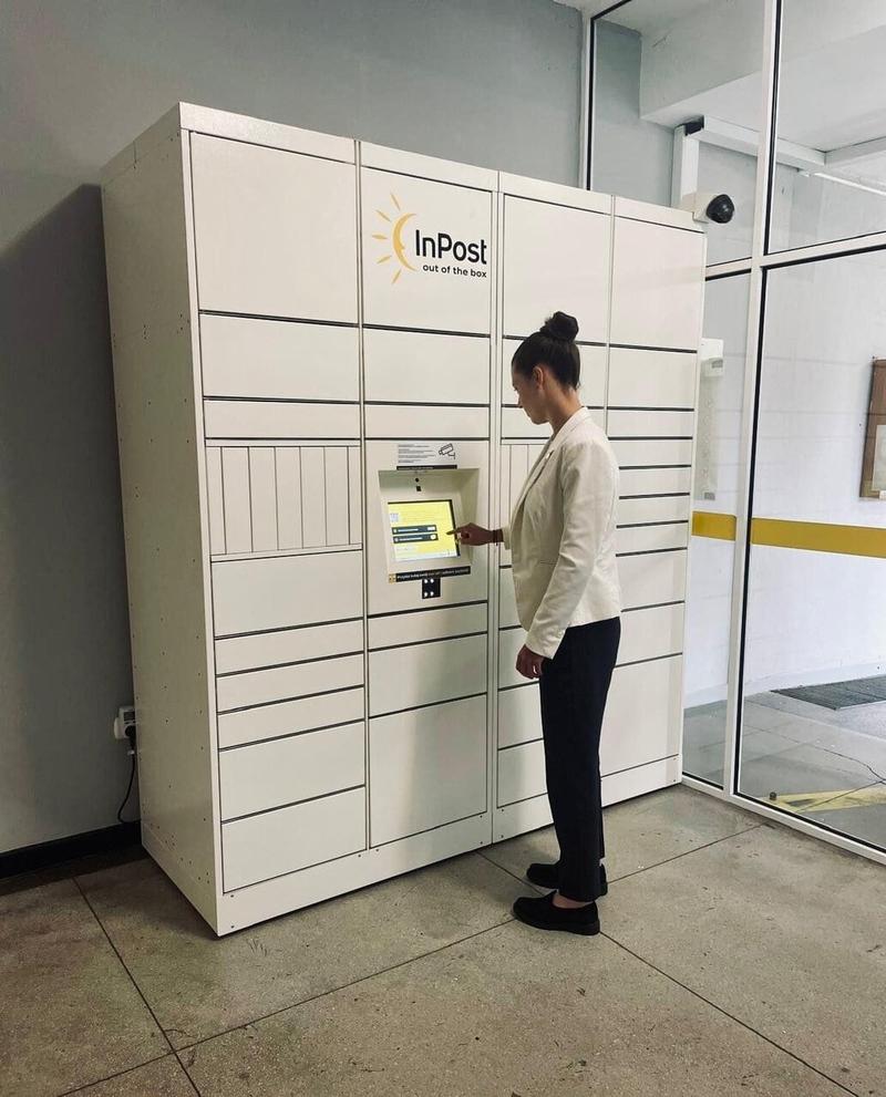 Zarobki z paczkomatu