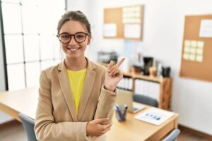 Ile dni urlopu przysługuje pracownikom młodocianym? Sprawdź swoje prawa do wypoczynku