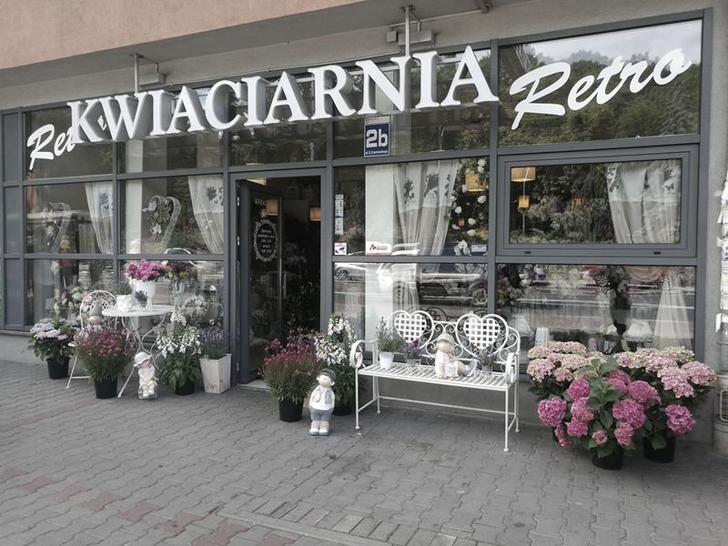 Zarobki w kwiaciarni