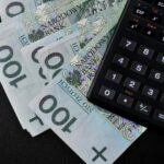 Jakie pit wybrać dla becikowego — 11 czy 37 i jak uniknąć błędów przy zgłoszeniu