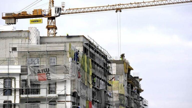 Ile można zarobić na budowie i sprzedaży domu? Realna marża i ryzyko