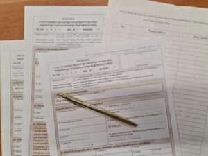 Ile można zarobić, by otrzymać zwrot podatku? Progi dochodowe