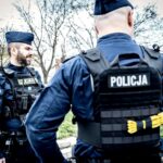 Ile można zarobić w policji? Pensja na start i zarobki według stopnia